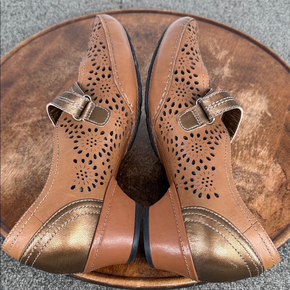 Aravon Shoes Wm 8D Brown Leather Mary Jane Kitten Heel Loafers New Balance - Picture 8 of 15